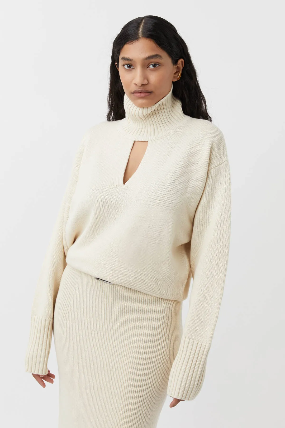 KALINA KNIT TURTLENECK