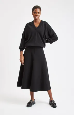 Women's V Neck Lightweight Cashmere Jumper In Black